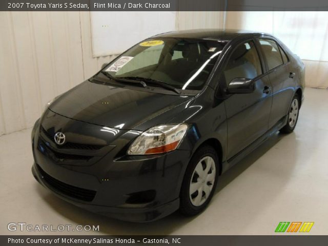 2007 Toyota Yaris S Sedan in Flint Mica