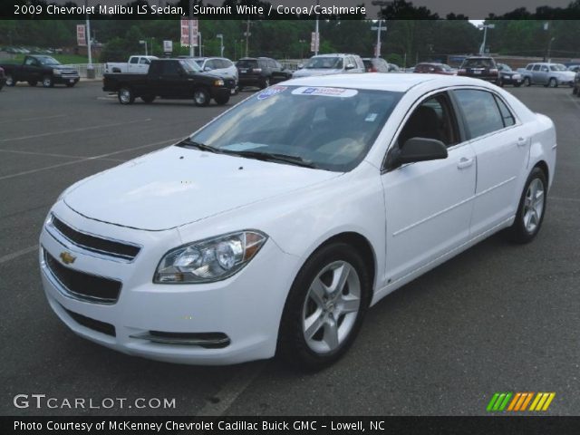 2009 Chevrolet Malibu LS Sedan in Summit White