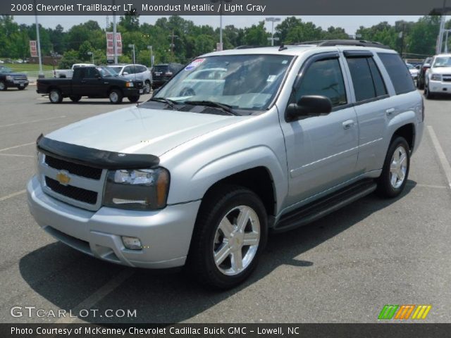 2008 Chevrolet TrailBlazer LT in Moondust Metallic