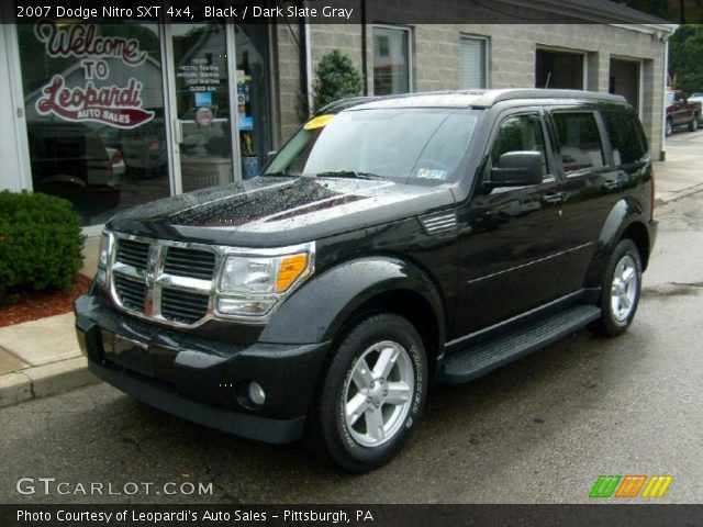 2007 Dodge Nitro SXT 4x4 in Black