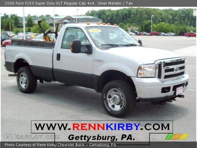 2006 Ford F250 Super Duty XLT Regular Cab 4x4 in Silver Metallic