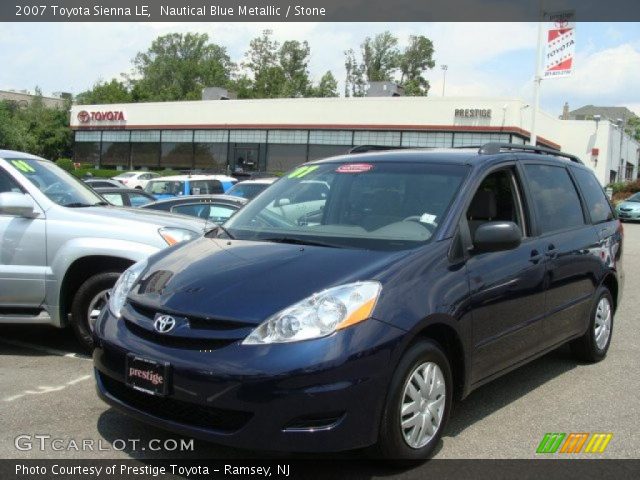 2007 Toyota Sienna LE in Nautical Blue Metallic