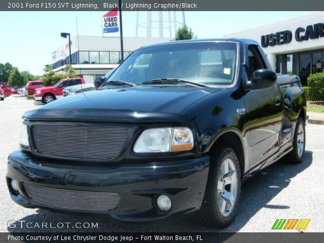 2001 Ford F150 SVT Lightning in Black