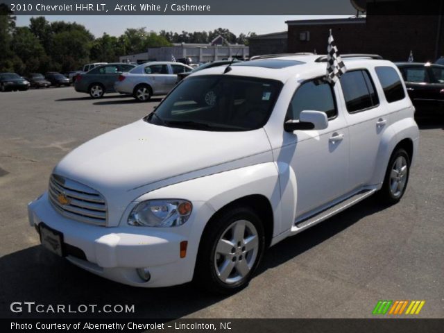 2010 Chevrolet HHR LT in Arctic White