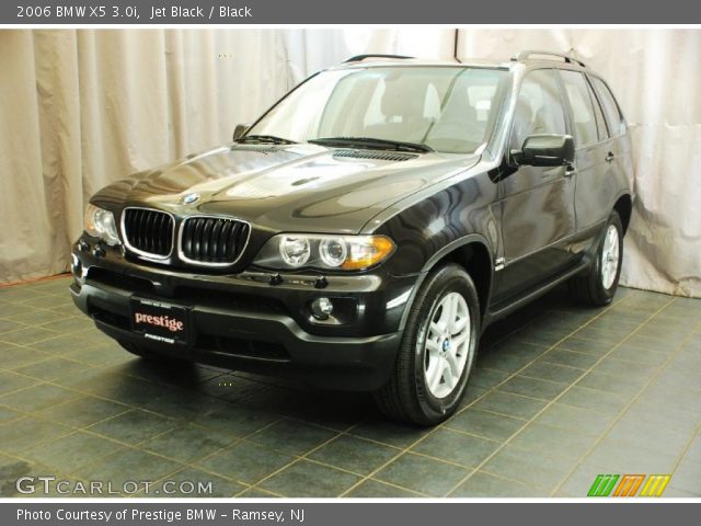 2006 BMW X5 3.0i in Jet Black