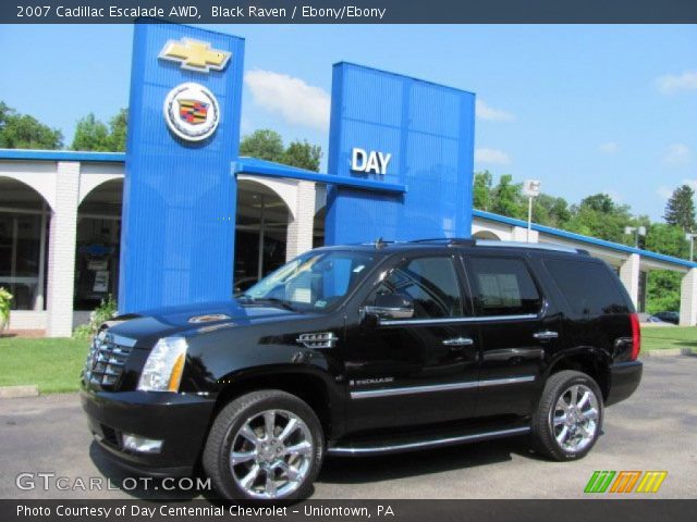 2007 Cadillac Escalade AWD in Black Raven