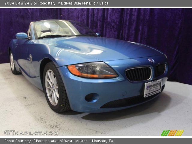 2004 BMW Z4 2.5i Roadster in Maldives Blue Metallic
