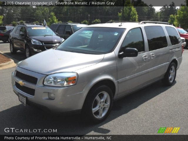 2005 Chevrolet Uplander LS in Silverstone Metallic