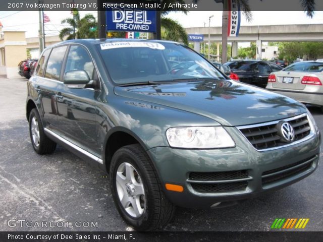 2007 Volkswagen Touareg V6 in Reed Green Metallic
