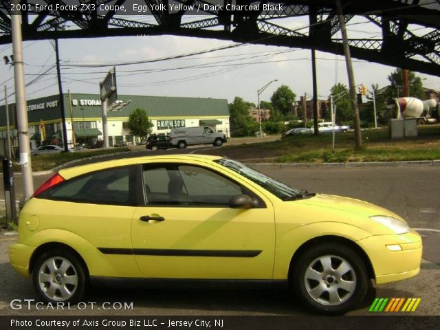 2001 Ford Focus ZX3 Coupe in Egg Yolk Yellow