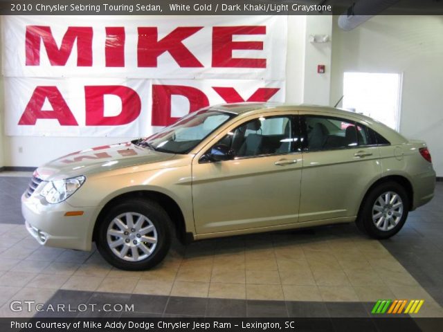 2010 Chrysler Sebring Touring Sedan in White Gold