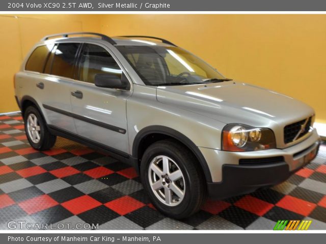 2004 Volvo XC90 2.5T AWD in Silver Metallic