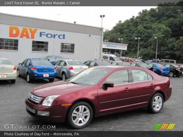 2007 Ford Fusion SE in Merlot Metallic