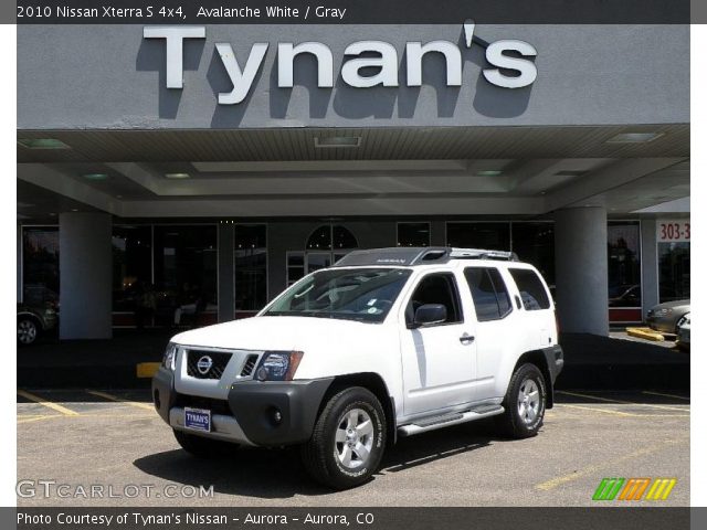 2010 Nissan Xterra S 4x4 in Avalanche White