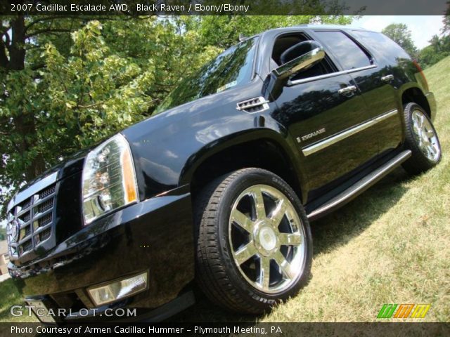 2007 Cadillac Escalade AWD in Black Raven