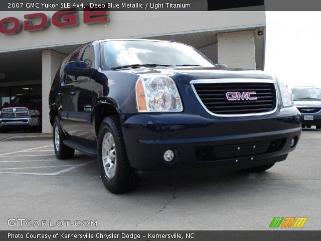 2007 GMC Yukon SLE 4x4 in Deep Blue Metallic