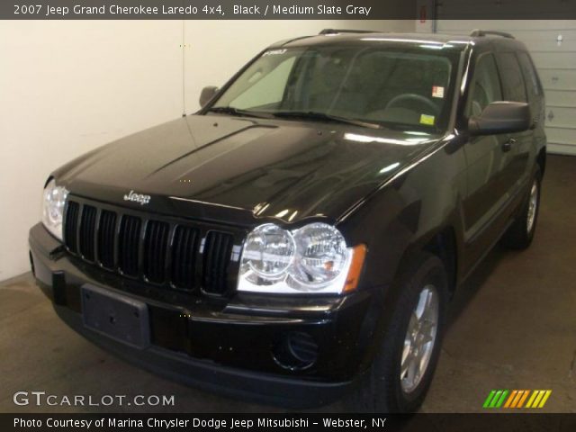 2007 Jeep Grand Cherokee Laredo 4x4 in Black