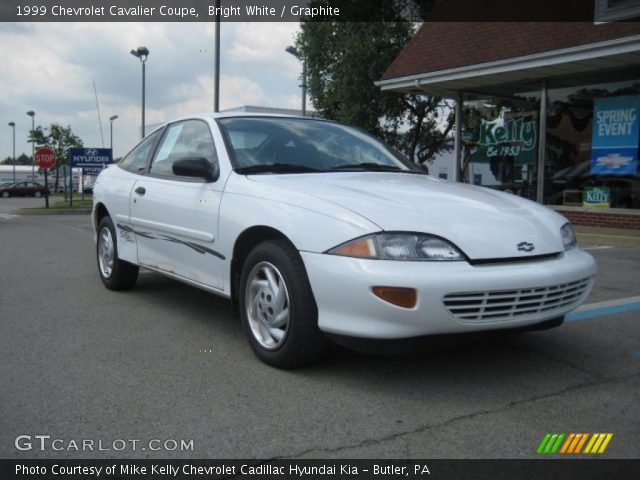 1999 Chevrolet Cavalier Coupe in Bright White