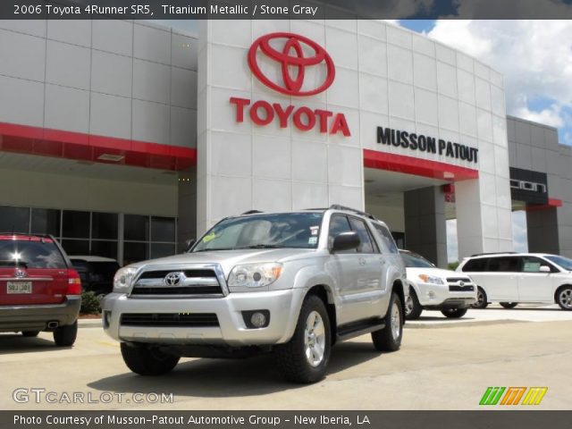 2006 Toyota 4Runner SR5 in Titanium Metallic