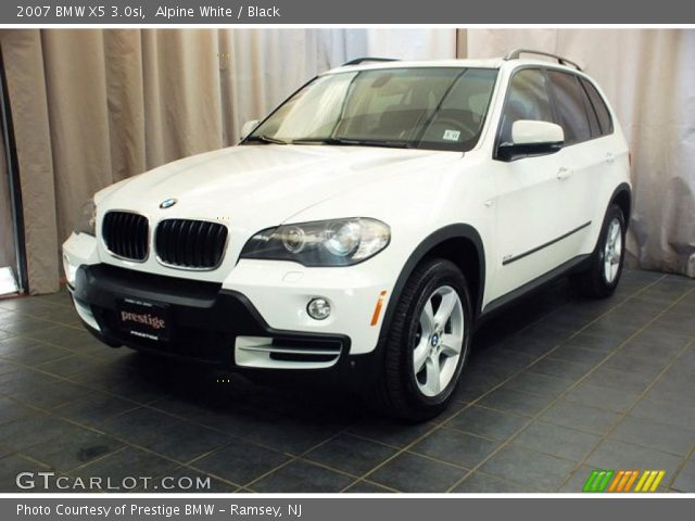 2007 BMW X5 3.0si in Alpine White