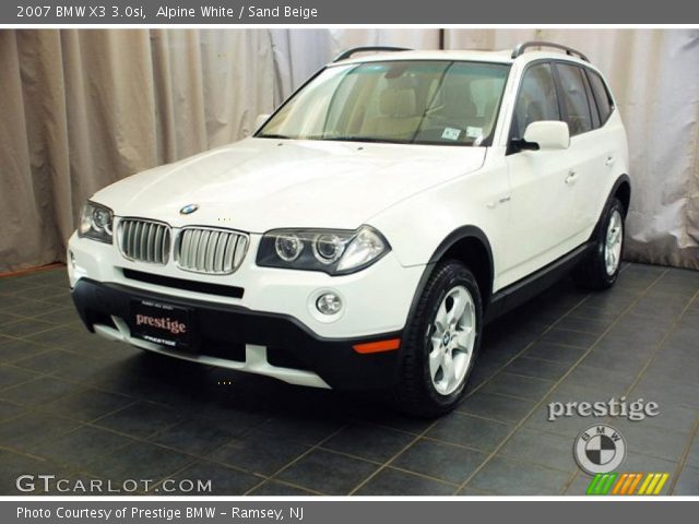 2007 BMW X3 3.0si in Alpine White