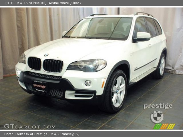 2010 BMW X5 xDrive30i in Alpine White