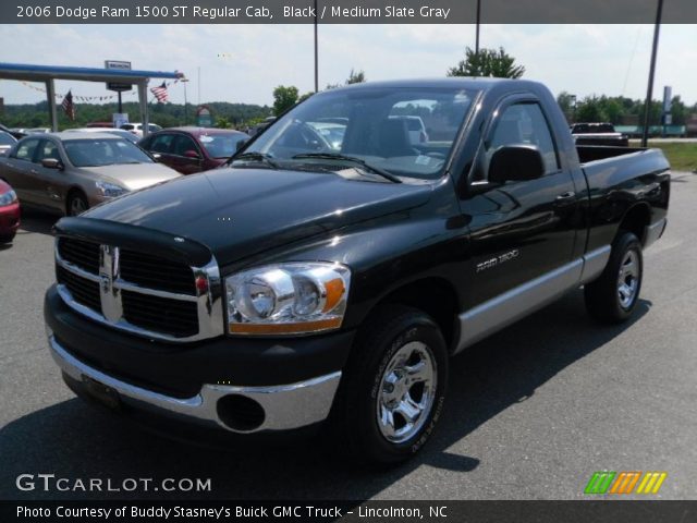 2006 Dodge Ram 1500 ST Regular Cab in Black