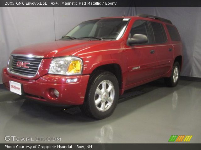 2005 GMC Envoy XL SLT 4x4 in Magnetic Red Metallic