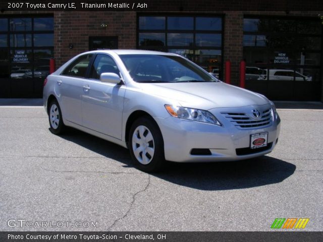2007 Toyota Camry LE in Titanium Metallic