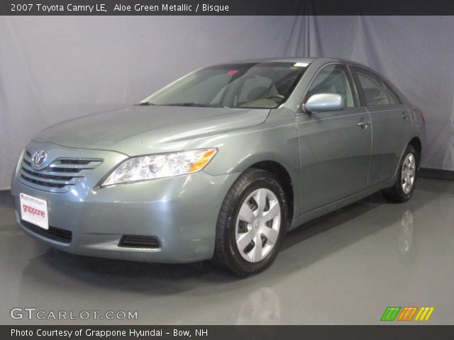 2007 Toyota Camry LE in Aloe Green Metallic