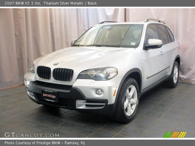 2007 BMW X5 3.0si in Titanium Silver Metallic