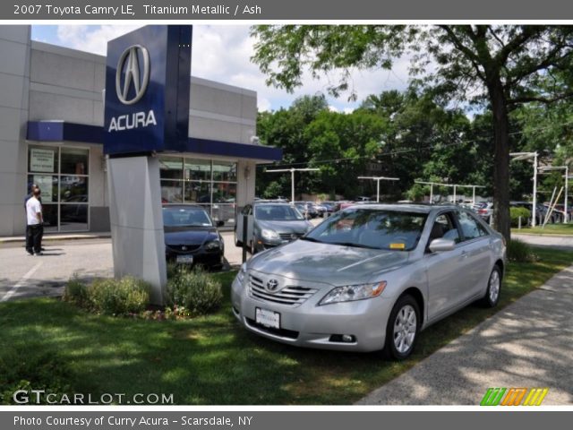 2007 Toyota Camry LE in Titanium Metallic