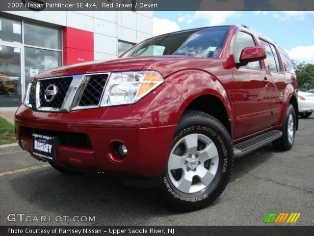2007 Nissan Pathfinder SE 4x4 in Red Brawn