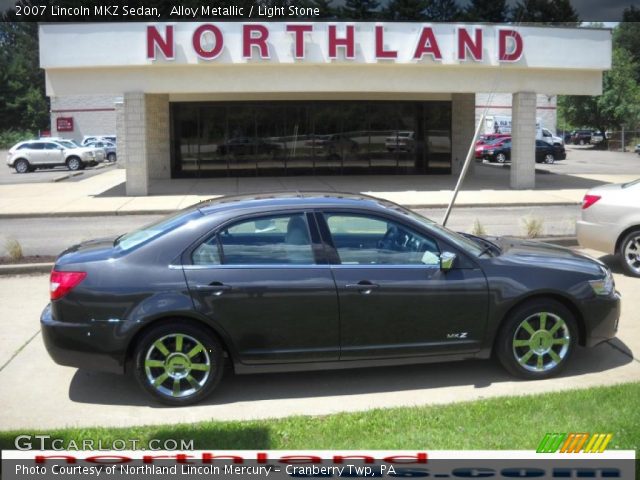 2007 Lincoln MKZ Sedan in Alloy Metallic