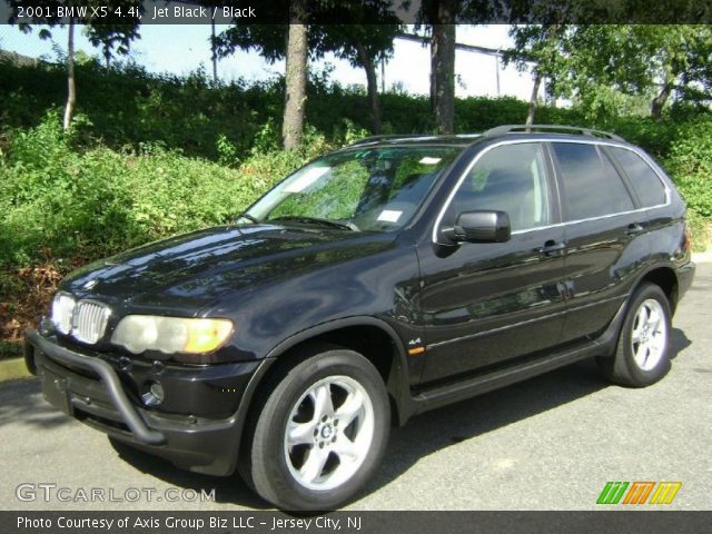 2001 BMW X5 4.4i in Jet Black