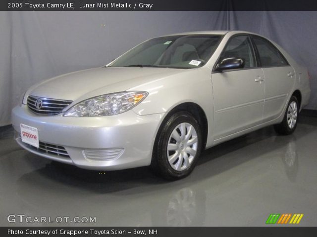 2005 Toyota Camry LE in Lunar Mist Metallic