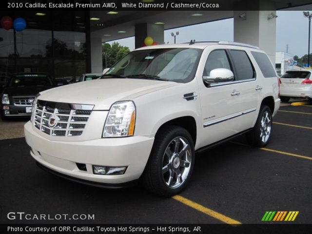 2010 Cadillac Escalade Premium AWD in White Diamond