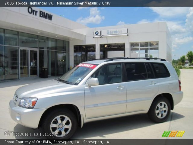 2005 Toyota Highlander V6 in Millenium Silver Metallic