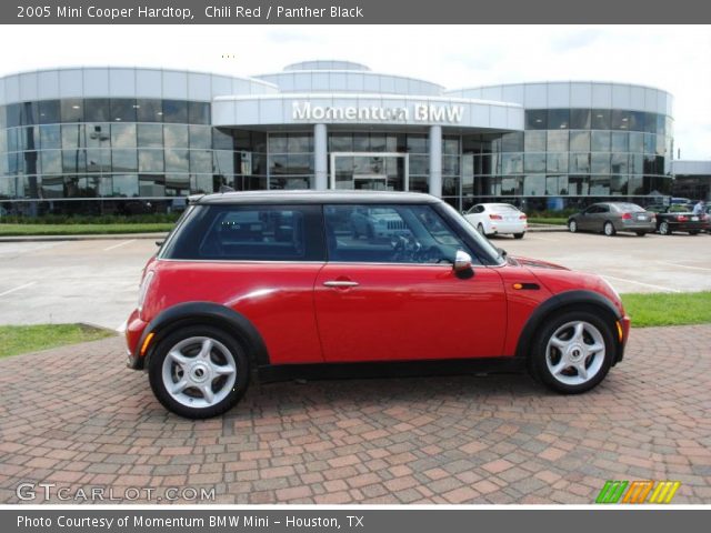 2005 Mini Cooper Hardtop in Chili Red