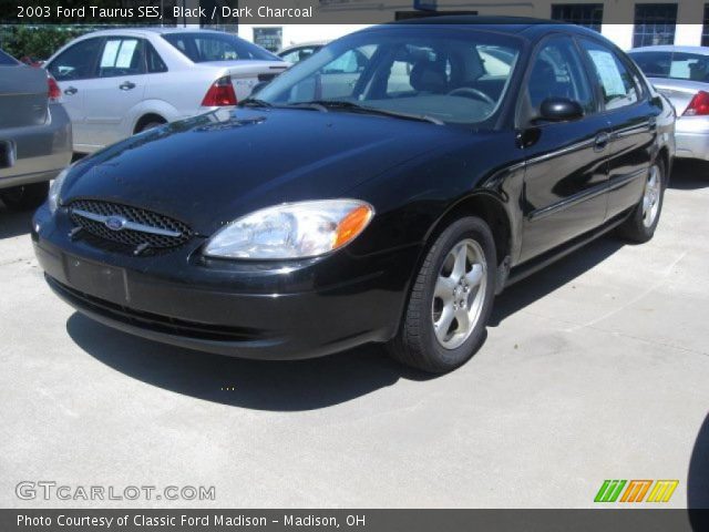 2003 Ford Taurus SES in Black
