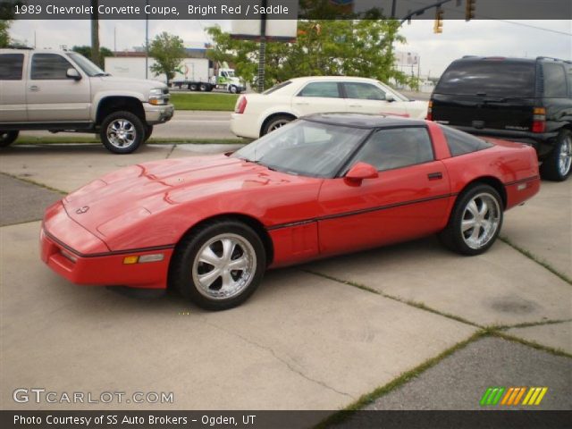 1989 Chevrolet Corvette Coupe in Bright Red