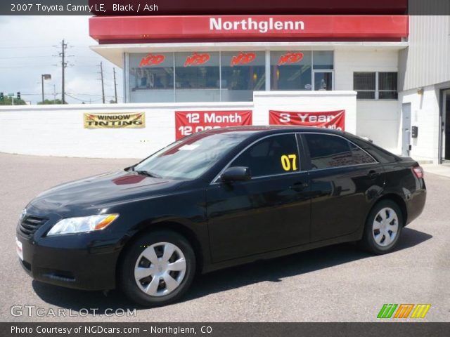 2007 Toyota Camry LE in Black