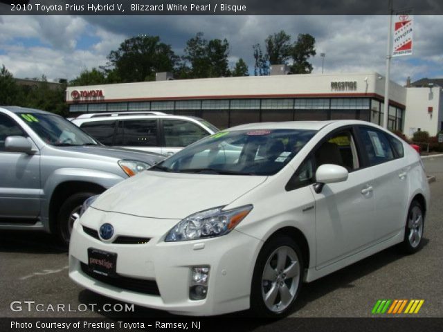 2010 Toyota Prius Hybrid V in Blizzard White Pearl