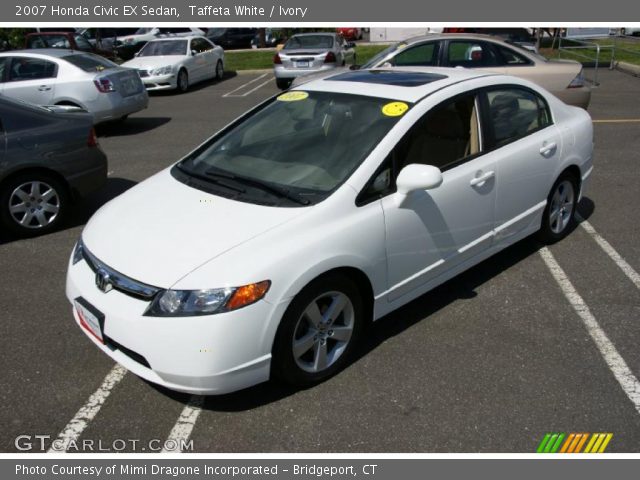 2007 Honda Civic EX Sedan in Taffeta White
