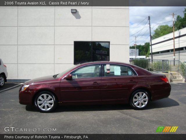 2006 Toyota Avalon XLS in Cassis Red Pearl