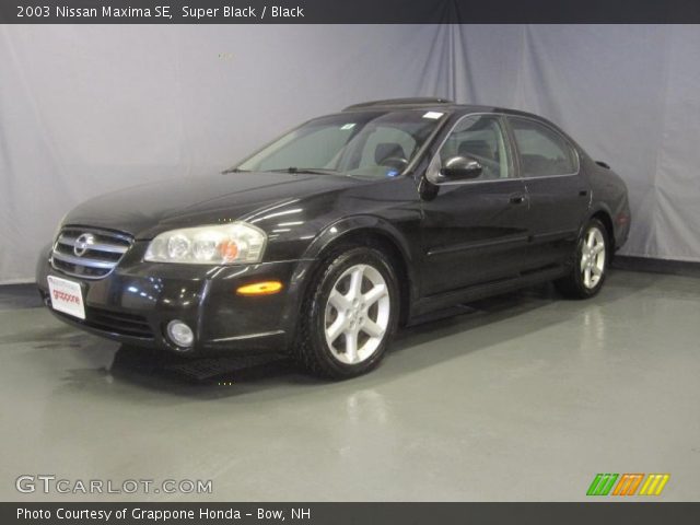 2003 Nissan Maxima SE in Super Black