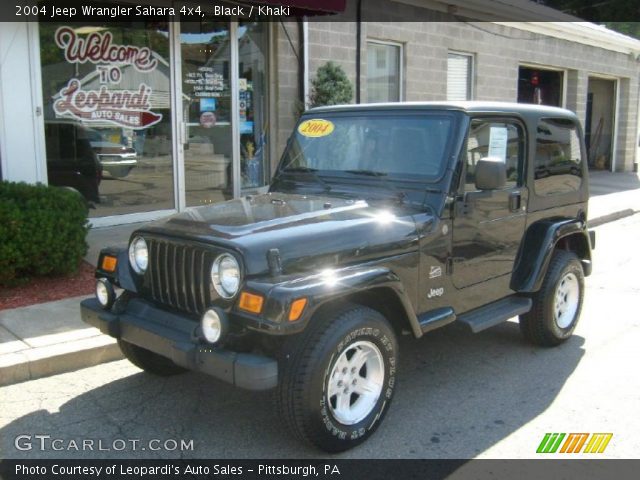 2004 Jeep Wrangler Sahara 4x4 in Black