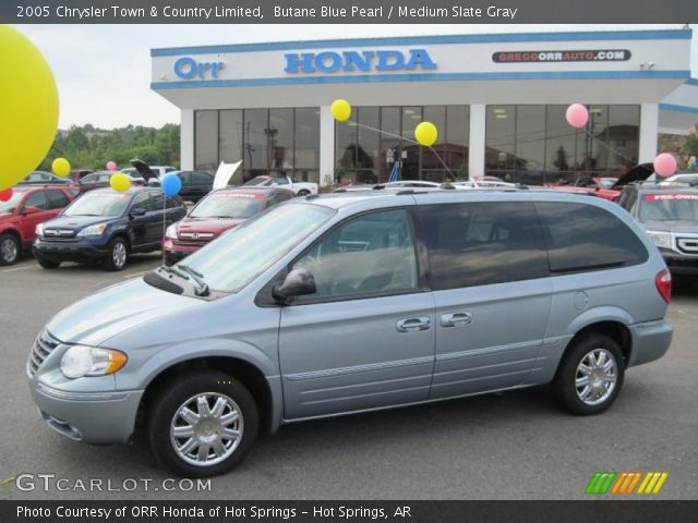 2005 Chrysler Town & Country Limited in Butane Blue Pearl