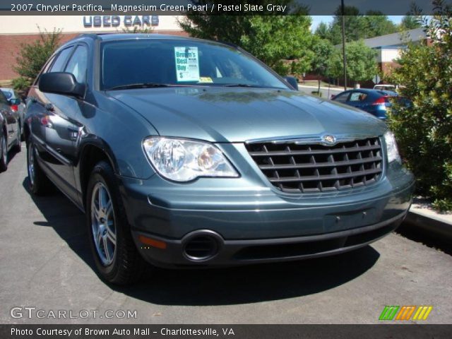 2007 Chrysler Pacifica  in Magnesium Green Pearl