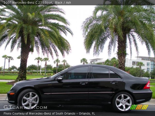 2007 Mercedes-Benz C 230 Sport in Black